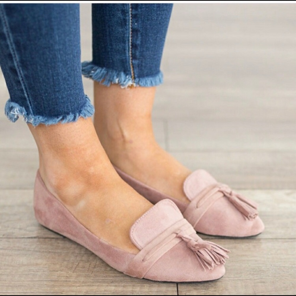 Pink tassel flats